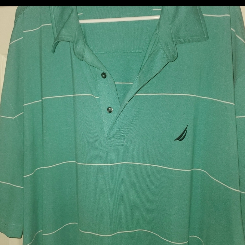 3XL Nautica top, gently used.